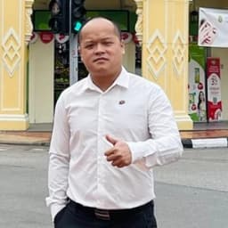 Mr. Nguyễn Tiến Long